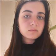 Studentessa universitaria in biologia offre ripetizioni di matematica